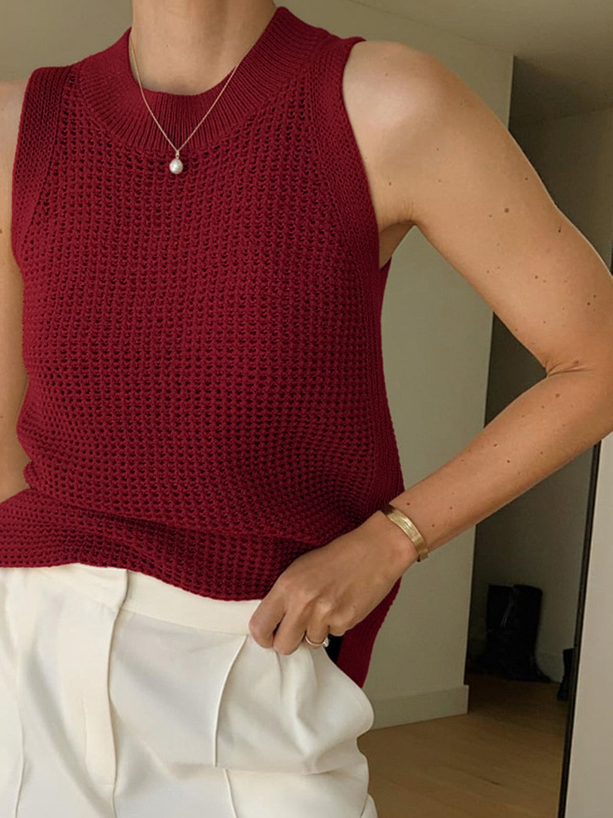 Enid | Women's Openwork Crew Neck Tank Top
