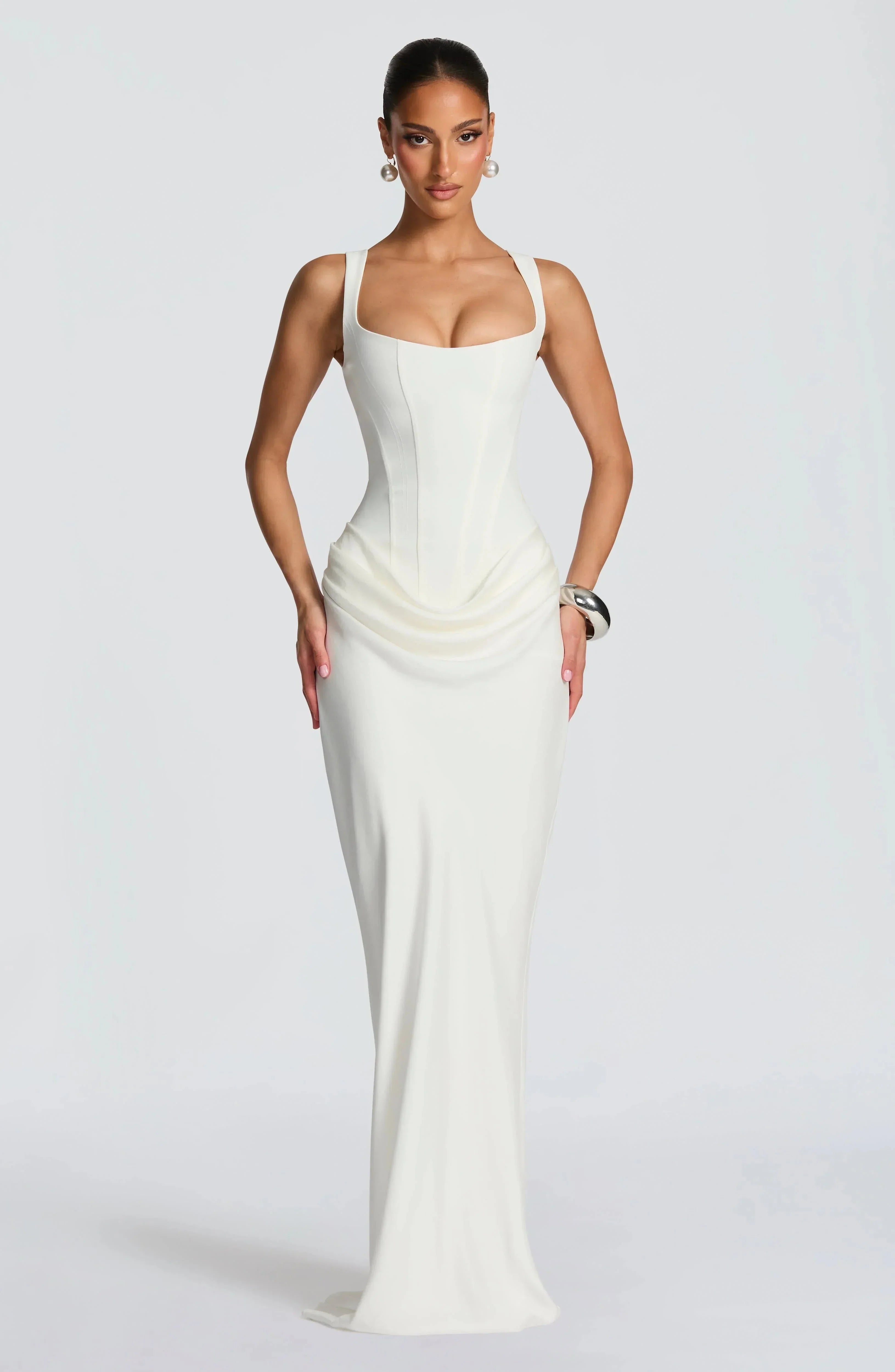 Sloane | Women's Backless Fitted Maxi Summer Dress