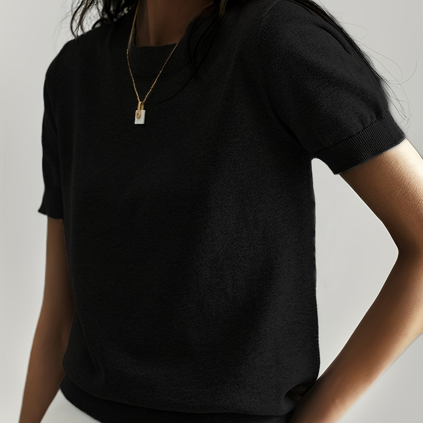 Maude | Women's Short Sleeve Round Neck Summer Top