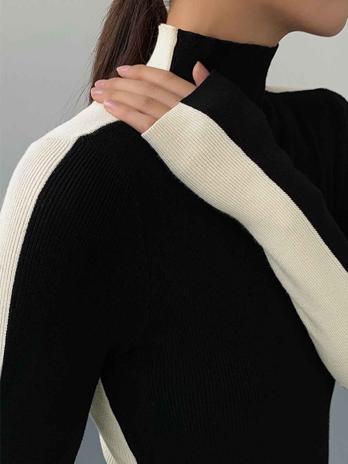 Bridget | Women's Two-Tone Long Sleeve Top