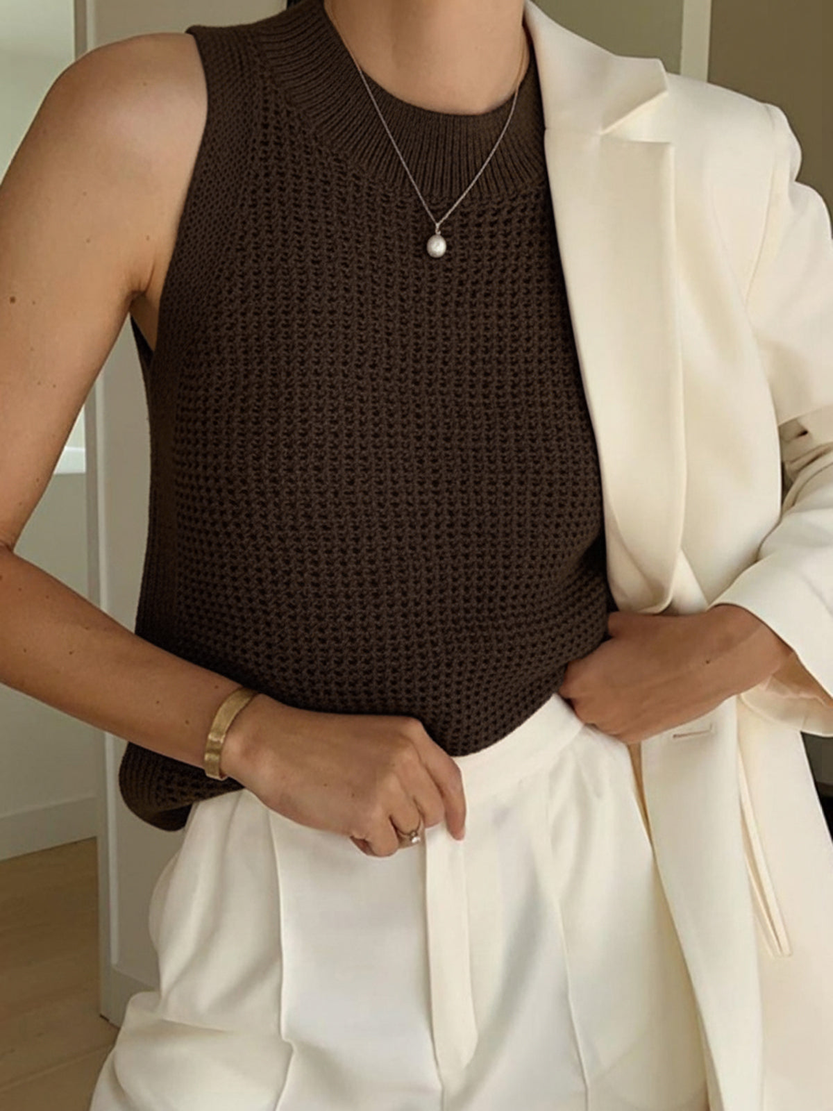 Enid | Women's Openwork Crew Neck Tank Top