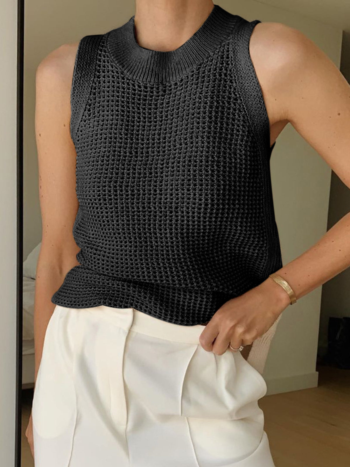 Enid | Women's Openwork Crew Neck Tank Top