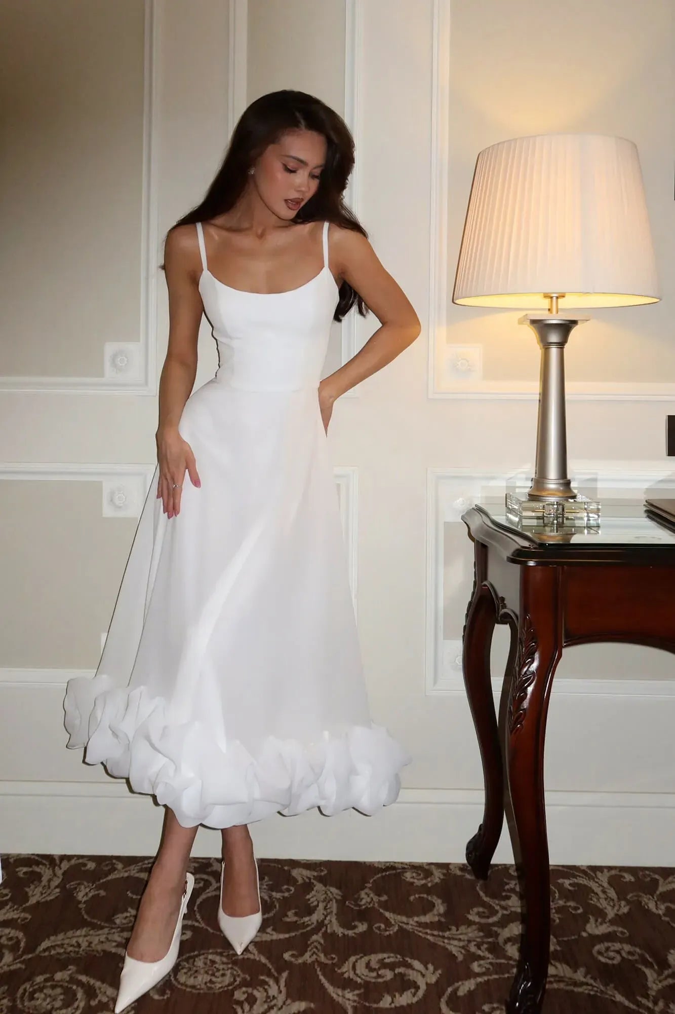 Heather | Women’s Sleeveless Twirl Midi Dress