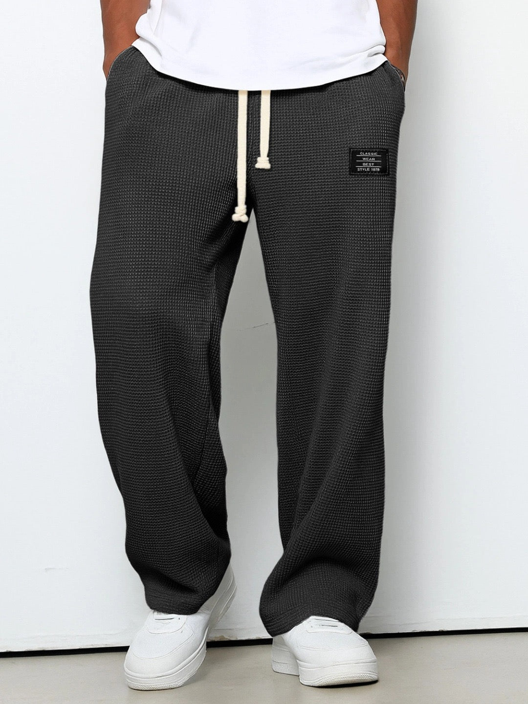 Thomas | Men's Relaxed Straight-Leg Trousers